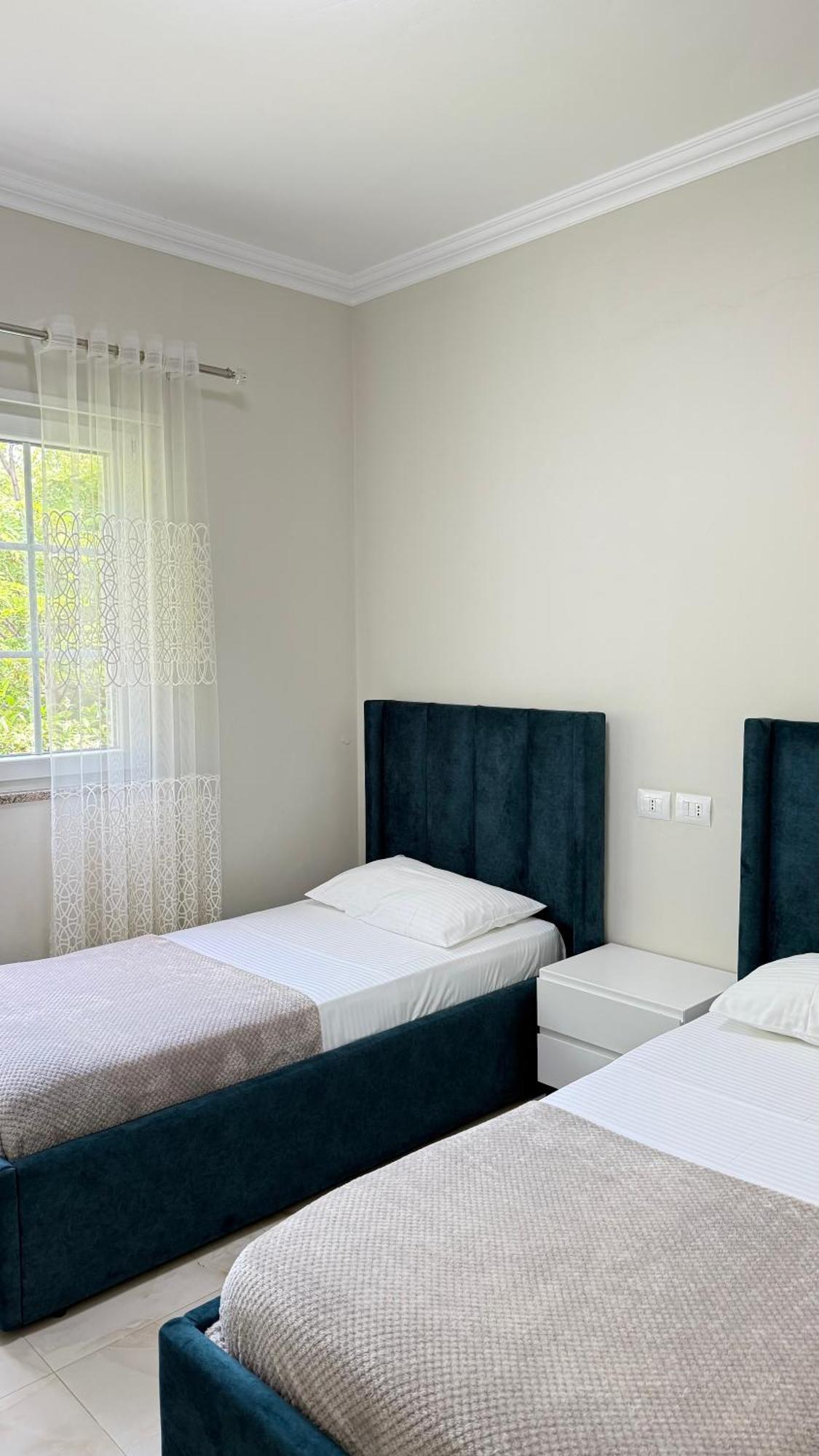 Frenki's Hotel Velipojë